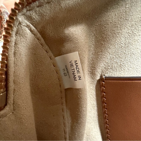 Tory Burch Petite T Monogram Denim Barrel Crossbody Satchel Bag Blue Tan Leather - Picture 13 of 14